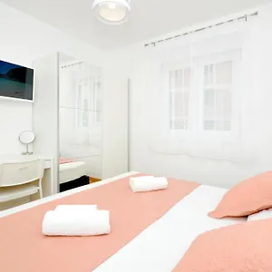 Town Apartment Trogir